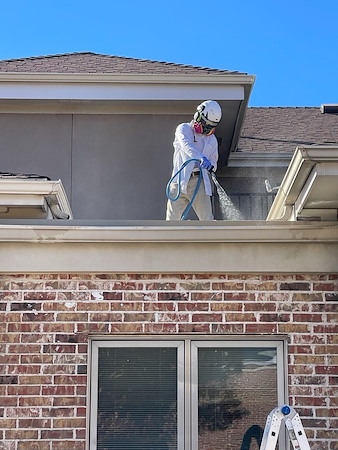 Roof Cleaning in North Texas: Signs Your Shingles Need a Soft Wash (Not a Repair)